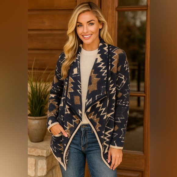 Lucky wrap Jacket / sweater - Picture 1 of 8